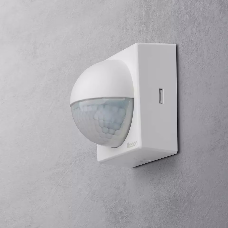 Motion detector for wall mounting, light control, 180°, max. 12 m, white, IP 55