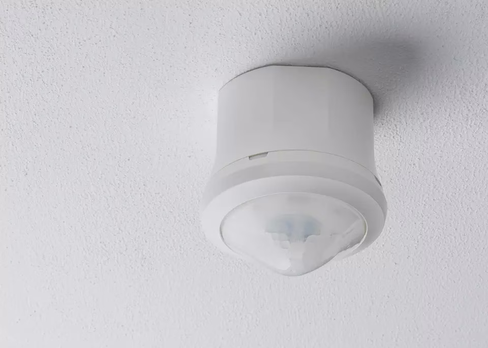 KNX presence detector for storage aisles and corridors, light and HVAC, white